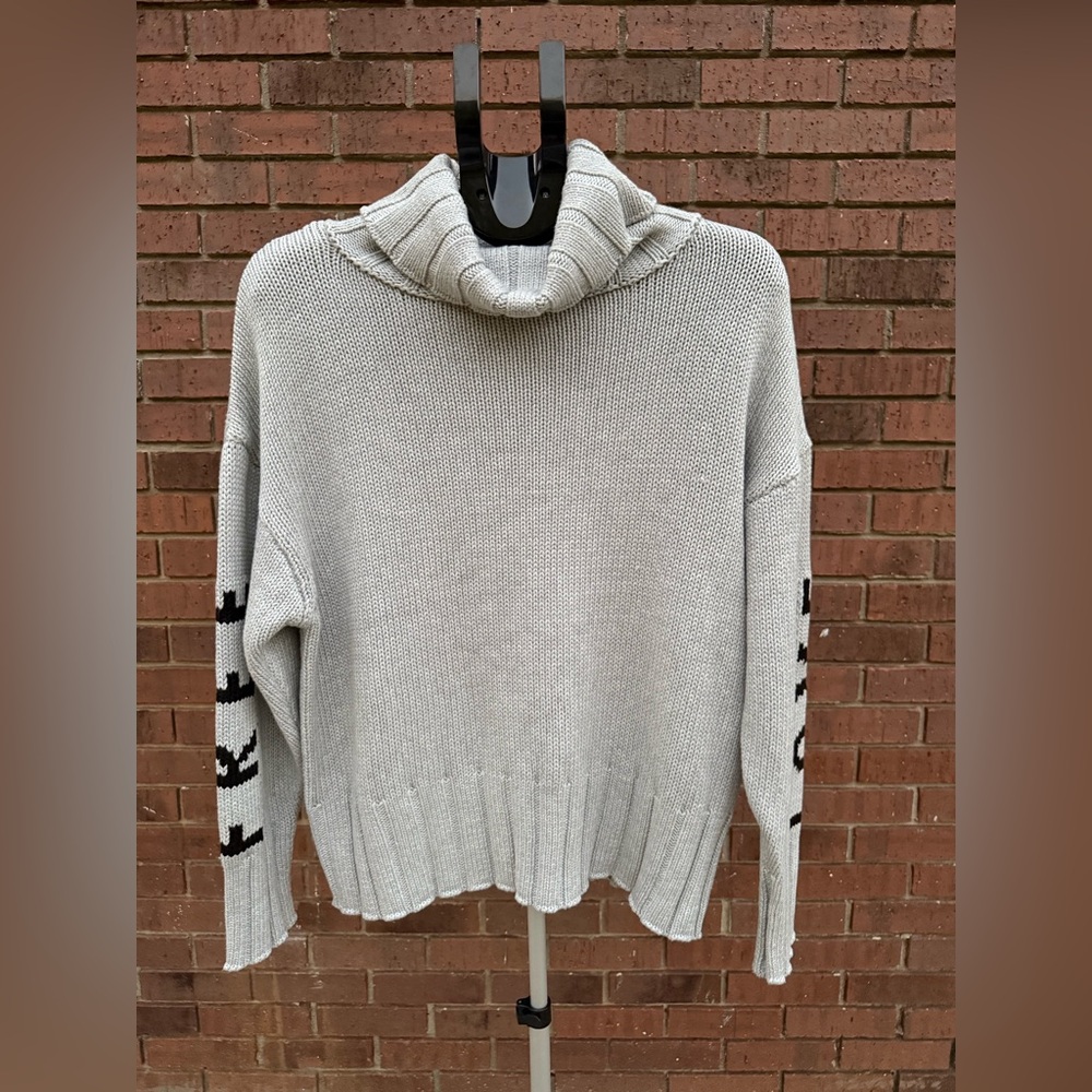 Elan Boye Sweater Grey Free Love Sleeves Womens Size Medium New $95 Tags